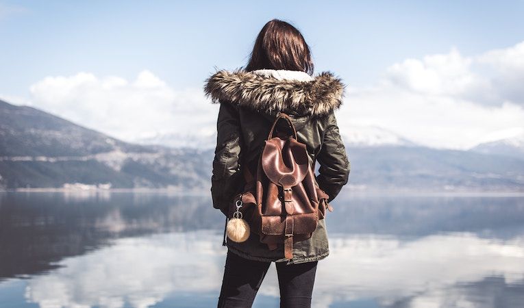 4 Ways to Reduce the Expenses of Moving Overseas