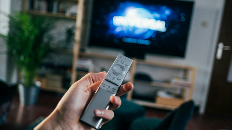 The Appeal of Bite-Sized Storytelling: Short Dramas Are Taking Over?