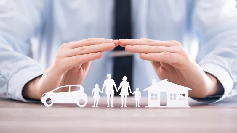 Term Insurance vs Whole Life Insurance Which Option Suits Your Needs