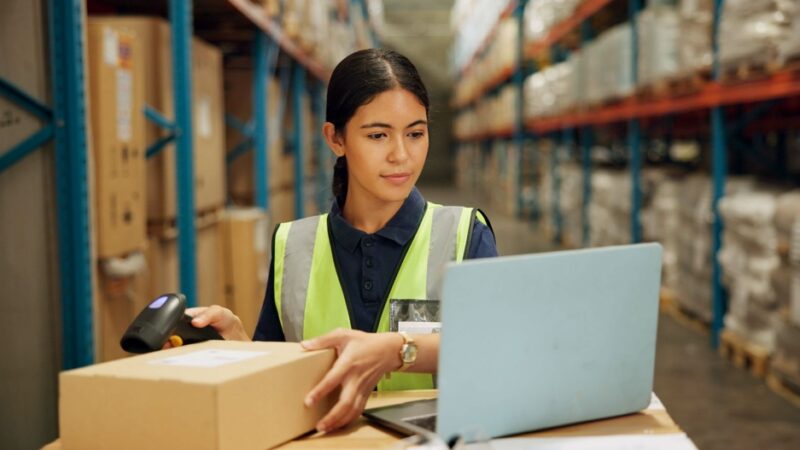 The E-Commerce Process: What Happens After You Click Buy?